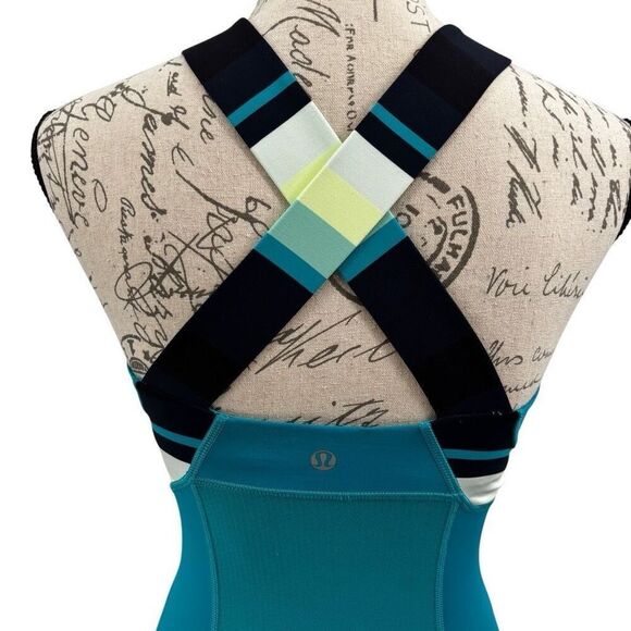 Lululemon Push Ur Limits Tank Top Surge Green /Assorted stripe Size 2 - Picture 7 of 8